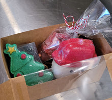 Load image into Gallery viewer, Mini Christmas Box - THIS IS FOR YOUR BATH
