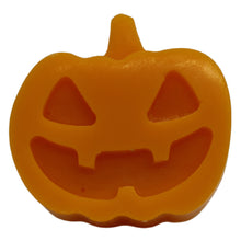 Load image into Gallery viewer, Pumpkin Wax Melts - THIS IS FOR YOUR BATH

