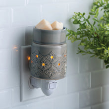 Load image into Gallery viewer, Pluggable Wax Warmer - THIS IS FOR YOUR BATH
